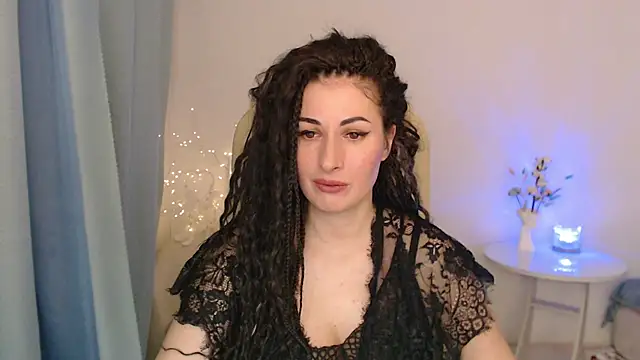 Snapshot of MaryMalory11 chatting on 02-10-25, 06:13 MaryMalory11 online show from 02-10-25, 06:13