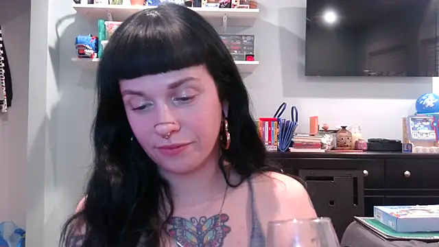Snapshot of Marcelinegoddess chatting on 01-29-25, 06:12 Marcelinegoddess online show from 01-29-25, 06:12