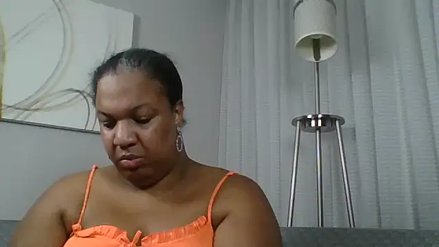 Badgirlbrittt online show from 10-24-25, 04:47