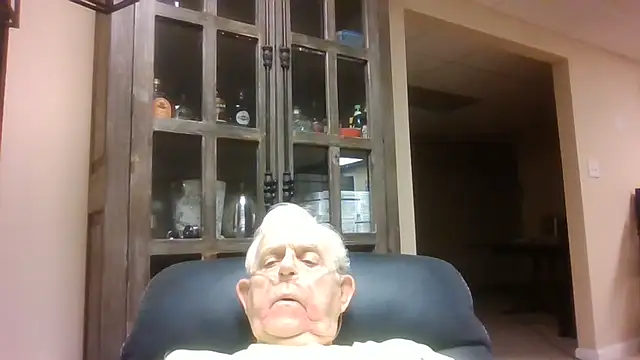 Snapshot of bootlegmanz chatting on 05-29-26, 03:21 bootlegmanz online show from 05-29-26, 03:21