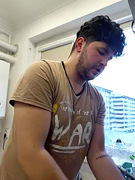 Snapshot of Alexandru12345s chatting on 01-13-26, 02:33 Alexandru12345s online show from 01-13-26, 02:33