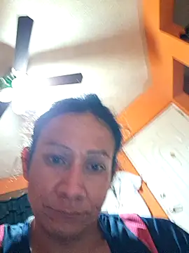 miicheele32 online show from 10-23-25, 10:36