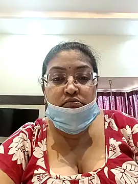 Snapshot of LAVERNIYA_ chatting on 01-03-25, 09:47 LAVERNIYA  online show from 01-03-25, 09:47