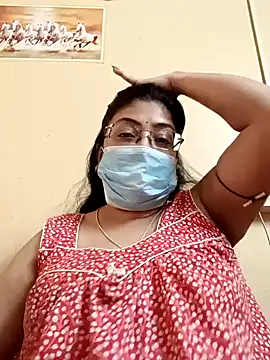 Snapshot of LAVERNIYA_ chatting on 02-09-25, 06:01 LAVERNIYA  online show from 02-09-25, 06:01