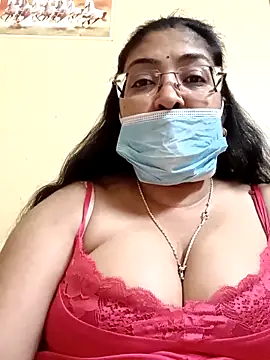 Snapshot of LAVERNIYA_ chatting on 02-27-25, 11:52 LAVERNIYA  online show from 02-27-25, 11:52