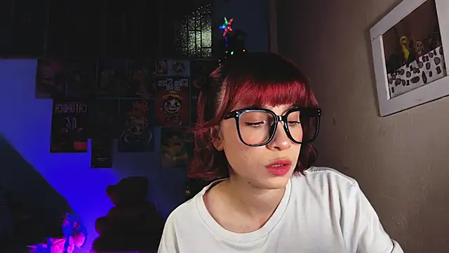 Snapshot of sammy__8 chatting on 01-06-26, 04:16 sammy 8 online show from 01-06-26, 04:16