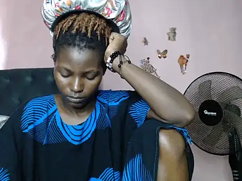 TrishaKalid online show from 03-13-25, 10:57