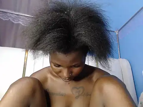 TrishaKalid online show from 09-18-25, 06:54