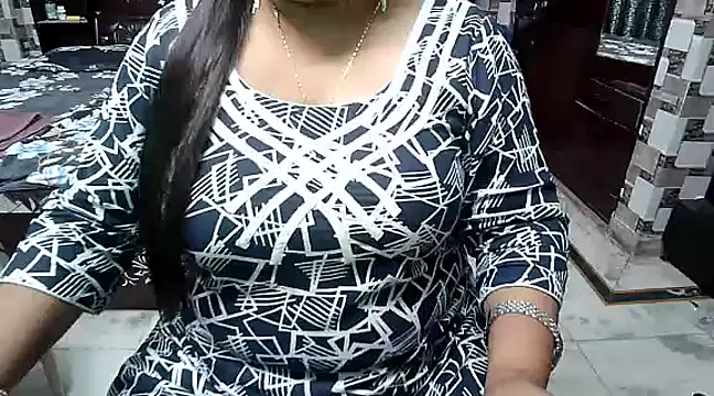 Snapshot of kiranpreet85 chatting on 01-30-25, 05:28 kiranpreet85 online show from 01-30-25, 05:28