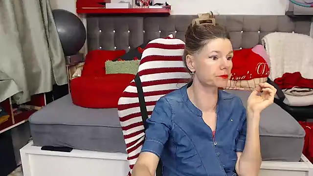 kellyterapy online show from 05-15-26, 02:40
