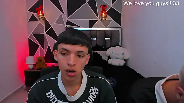Snapshot of Juan_Nd_Steven chatting on 06-10-26, 03:07 Juan Nd Steven online show from 06-10-26, 03:07