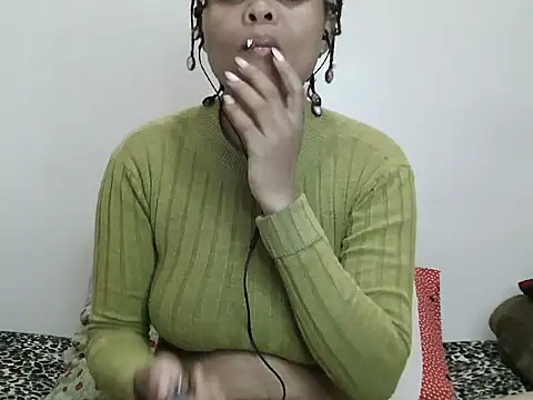 Cessylolla online show from 10-23-25, 06:13