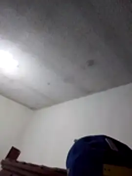 Snapshot of Alonsomadeira chatting on 05-20-26, 07:36 Alonsomadeira online show from 05-20-26, 07:36