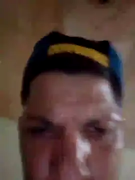 Snapshot of Alonsomadeira chatting on 06-08-26, 04:13 Alonsomadeira online show from 06-08-26, 04:13