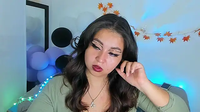 LiahDiaz online show from 12-04-24, 02:15