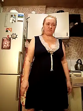 Snapshot of HelenaGlossX chatting on 02-09-25, 05:22 HelenaGlossX online show from 02-09-25, 05:22