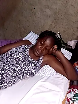 pretty prickle online show from 10-31-25, 06:42