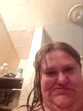 Snapshot of mcv131985 chatting on 05-11-26, 10:40 mcv131985 online show from 05-11-26, 10:40