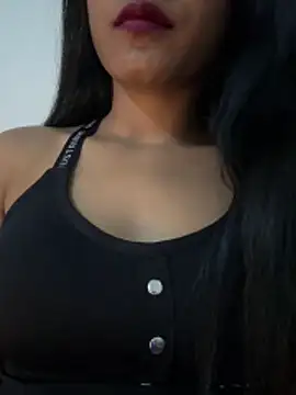 Snapshot of Hot_Goldengirl chatting on 02-21-26, 07:59 Hot Goldengirl online show from 02-21-26, 07:59