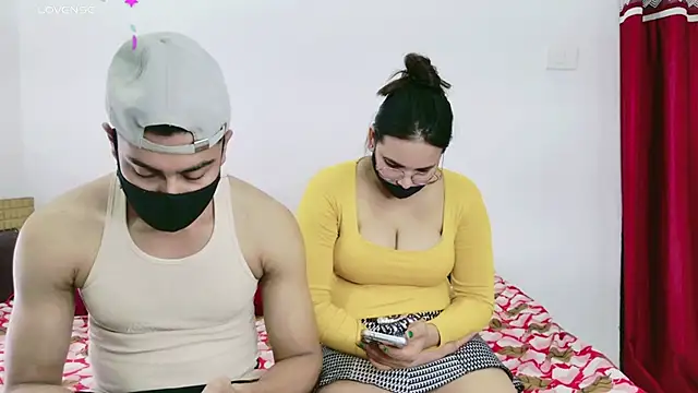 Snapshot of RupaliDixit chatting on 11-14-25, 05:33 RupaliDixit online show from 11-14-25, 05:33