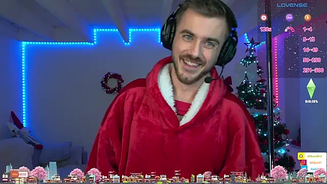 Snapshot of Mikev chatting on 12-02-24, 07:05 Mikev online show from 12-02-24, 07:05