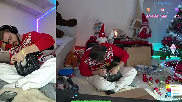 Snapshot of Mikev chatting on 12-19-24, 10:10 Mikev online show from 12-19-24, 10:10