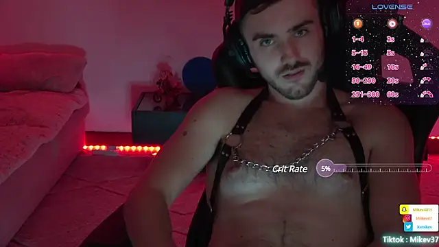 Snapshot of Mikev chatting on 03-17-25, 10:06 Mikev online show from 03-17-25, 10:06