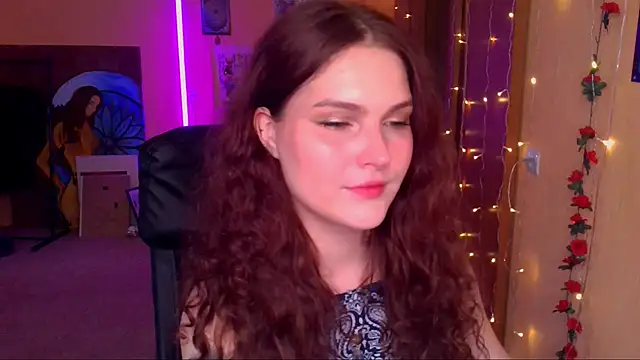 Snapshot of Jenna_Sativa chatting on 06-20-26, 12:19 Jenna Sativa online show from 06-20-26, 12:19
