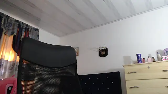 sweet cutetras22 online show from 01-20-25, 03:50