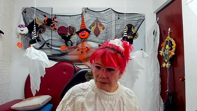 Salomeediaz  online show from 10-16-25, 09:05