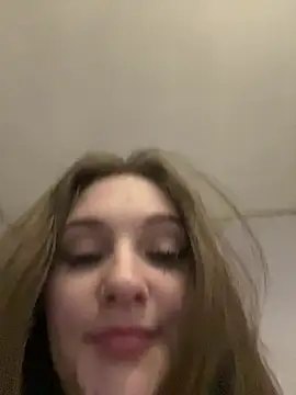 Snapshot of PamelaXX_ chatting on 02-24-26, 04:43 PamelaXX online show from 02-24-26, 04:43