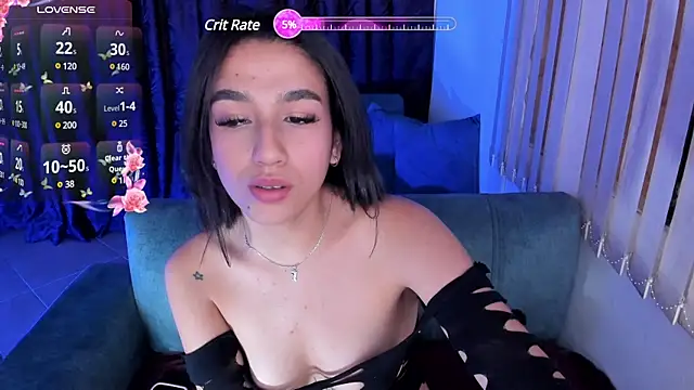 Snapshot of SaraaMills chatting on 02-04-25, 10:34 SaraaMills online show from 02-04-25, 10:34