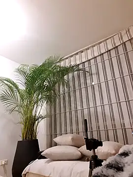  monicab online show from 02-20-25, 12:52