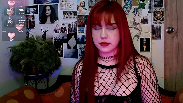 Snapshot of Sunny-hott chatting on 11-15-25, 12:08 Sunny-hott online show from 11-15-25, 12:08