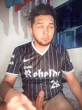 Elfllacco online show from 04-02-26, 06:33