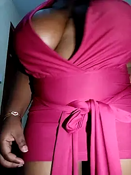 Snapshot of suckmyboobs12_ chatting on 03-14-25, 06:29 suckmyboobs12 online show from 03-14-25, 06:29