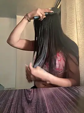 Sweets Hanna online show from 04-04-26, 01:30