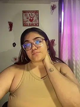 Snapshot of KathyGonzalez chatting on 10-30-25, 11:55 KathyGonzalez online show from 10-30-25, 11:55