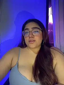 Snapshot of KathyGonzalez chatting on 12-01-25, 09:09 KathyGonzalez online show from 12-01-25, 09:09