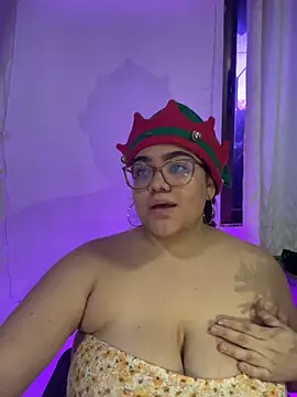 Snapshot of KathyGonzalez chatting on 12-04-25, 09:23 KathyGonzalez online show from 12-04-25, 09:23