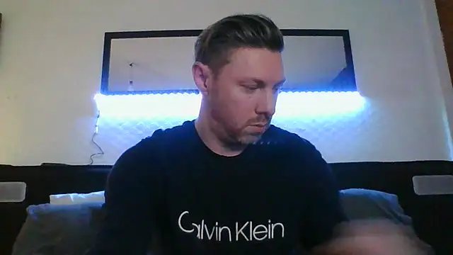 Snapshot of Fit4fun24 chatting on 02-01-26, 11:03 Fit4fun24 online show from 02-01-26, 11:03