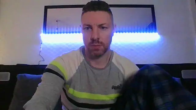 Snapshot of Fit4fun24 chatting on 02-04-26, 10:47 Fit4fun24 online show from 02-04-26, 10:47