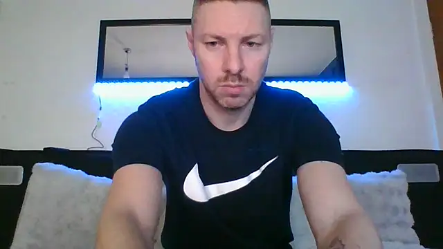 Snapshot of Fit4fun24 chatting on 03-06-26, 06:37 Fit4fun24 online show from 03-06-26, 06:37