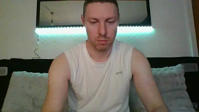 Snapshot of Fit4fun24 chatting on 03-19-26, 07:18 Fit4fun24 online show from 03-19-26, 07:18
