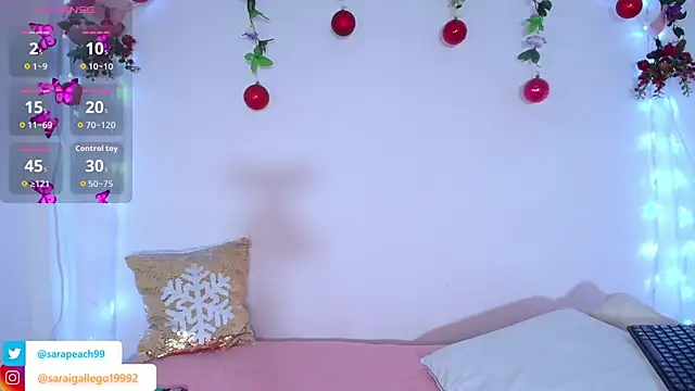 Snapshot of EmilyMeoww chatting on 12-16-25, 02:27 EmilyMeoww online show from 12-16-25, 02:27