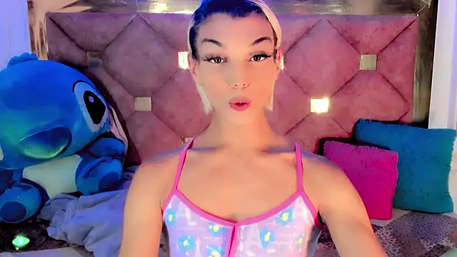 Snapshot of the-horus-girl chatting on 12-16-24, 01:42 the-horus-girl online show from 12-16-24, 01:42