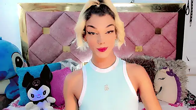 Snapshot of the-horus-girl chatting on 01-07-25, 01:28 the-horus-girl online show from 01-07-25, 01:28