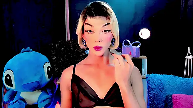Snapshot of the-horus-girl chatting on 02-09-25, 01:22 the-horus-girl online show from 02-09-25, 01:22