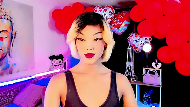 Snapshot of the-horus-girl chatting on 02-28-25, 01:15 the-horus-girl online show from 02-28-25, 01:15
