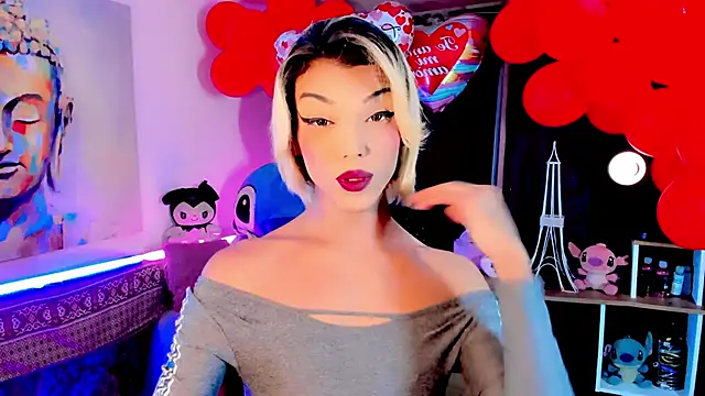 Snapshot of the-horus-girl chatting on 03-01-25, 04:33 the-horus-girl online show from 03-01-25, 04:33